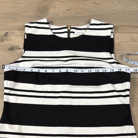 Calvin Klein Black and White Striped Sleeveless Sheath Dress with Gold Zipper - Picture 6 of 12